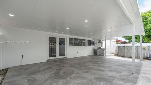 11421 SW 84th St 1, Miami, FL 33173