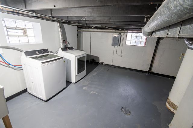 4181 Monroe Street, Gary, IN 46408