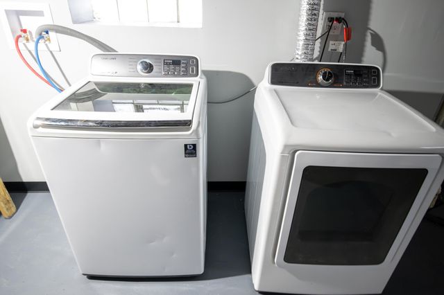 4181 Monroe Street, Gary, IN 46408