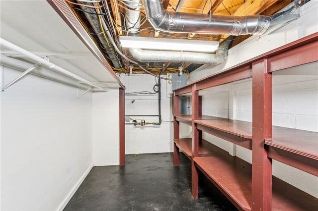 115 Lapeer Dr, South Beaver Twp, PA 15010