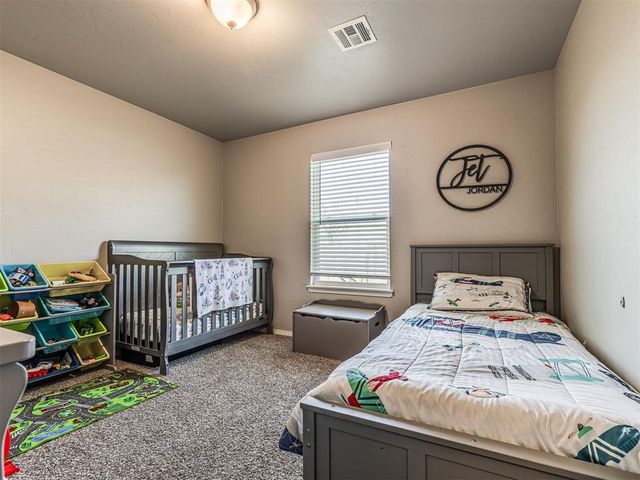 11129 SW 30th Circle, Yukon, OK 73099