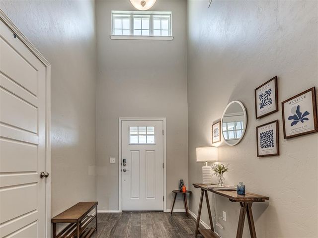 11129 SW 30th Circle, Yukon, OK 73099