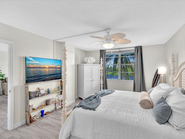 1609 N Riverside Dr 204, Pompano Beach, FL 33062