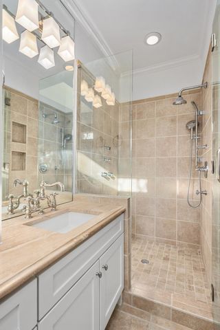 1301 Kent LN, Austin, TX 78703