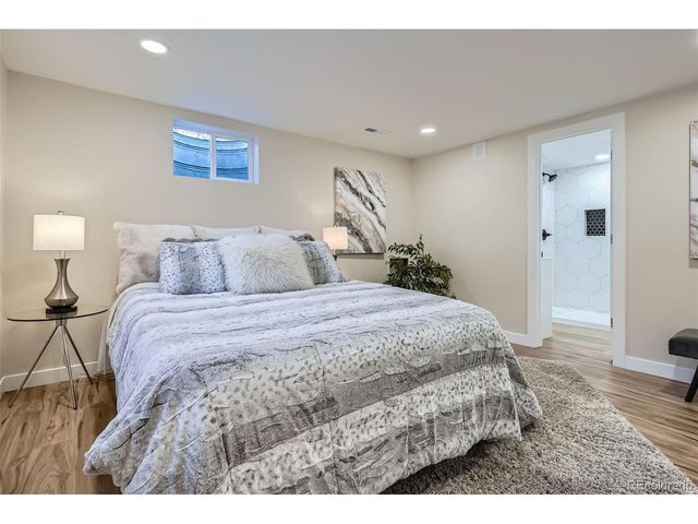 35 Everett St, Lakewood, CO 80226