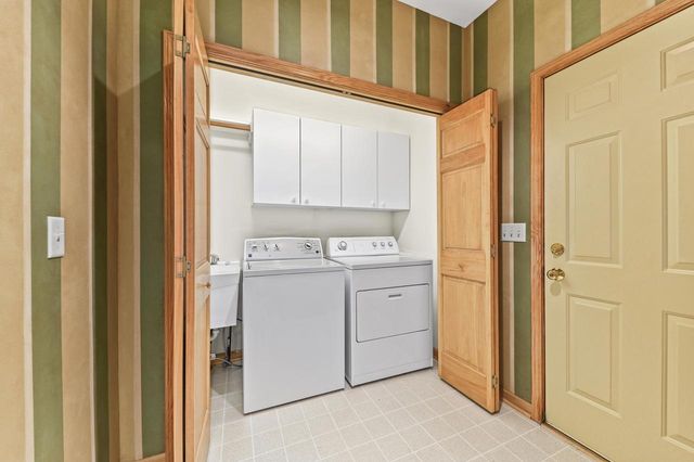 2325 Caribou LANE, Grafton, WI 53024