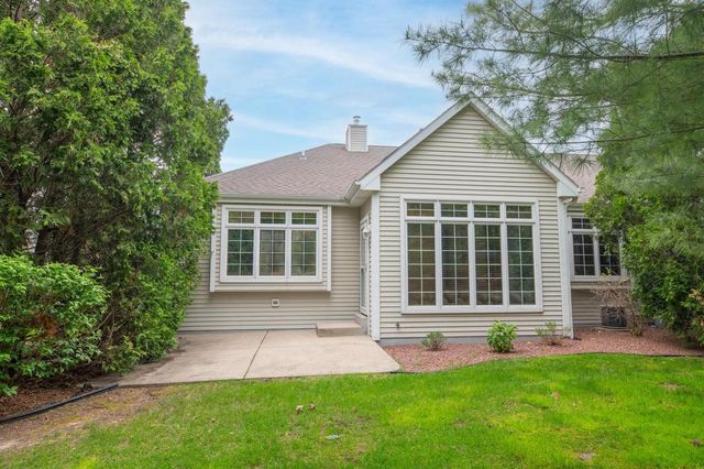 2325 Caribou LANE, Grafton, WI 53024