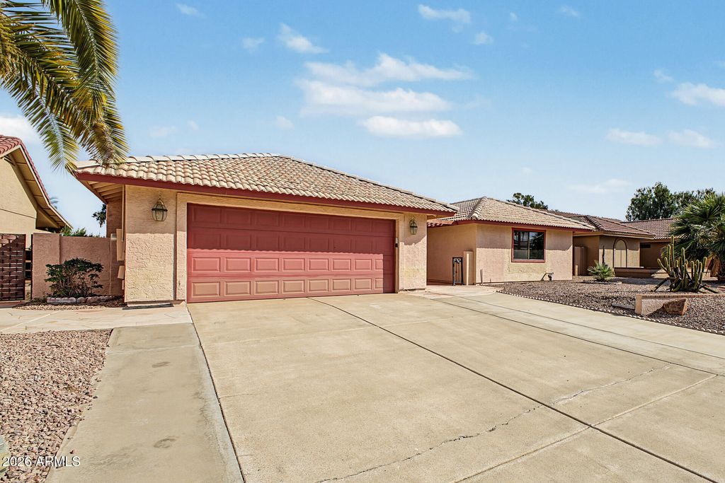 8893 E FAIRWAY Boulevard, Sun Lakes, AZ 85248 — exterior