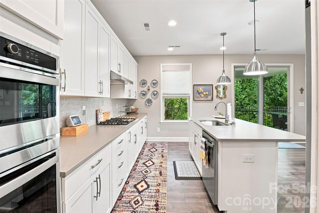2705 Suffolk Place, Fort Mill, SC 29715