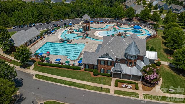 2705 Suffolk Place, Fort Mill, SC 29715
