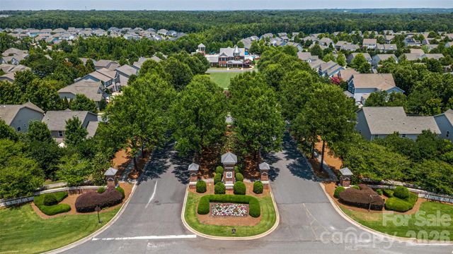 2705 Suffolk Place, Fort Mill, SC 29715
