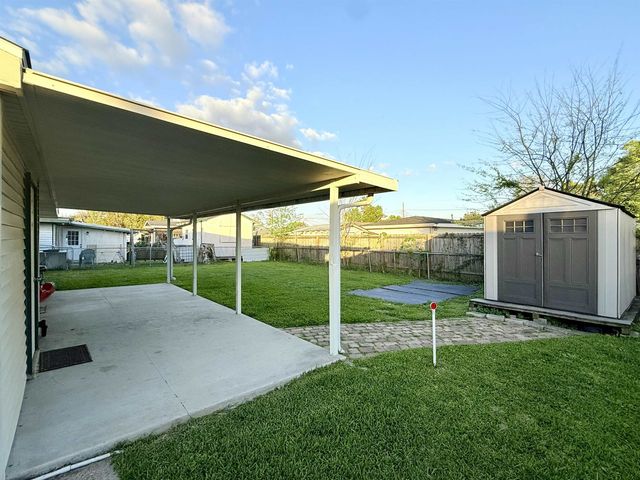 415 Elysian Dr, Houma, LA 70363