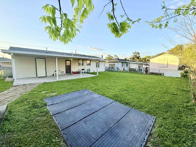 415 Elysian Dr, Houma, LA 70363