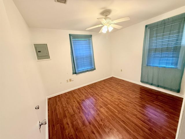 415 Elysian Dr, Houma, LA 70363