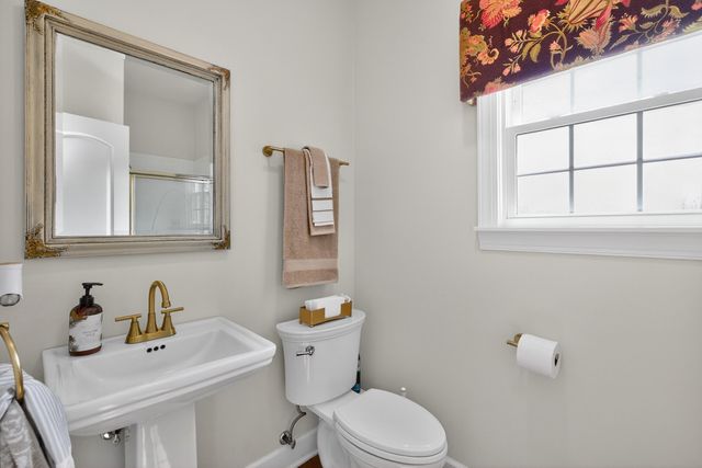 1775 Irvine Road, Winchester, KY 40391