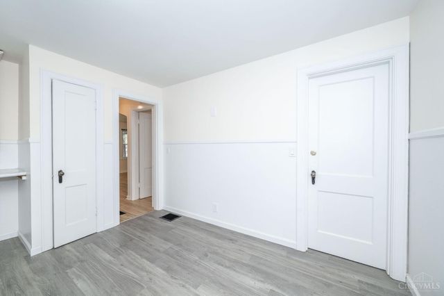 6814 Cambridge Avenue, Columbia Twp, OH 45227