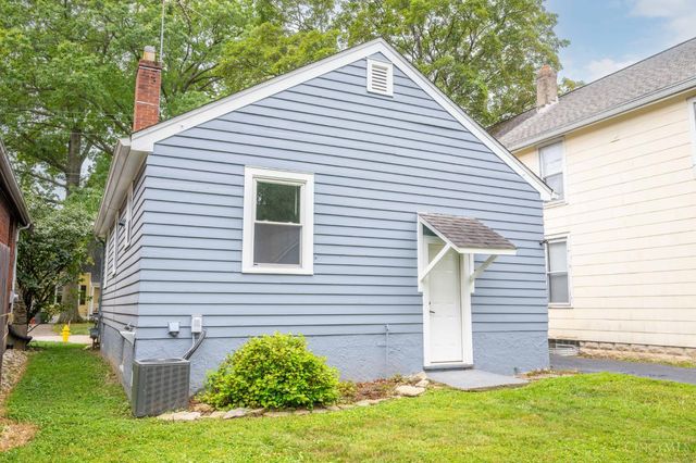6814 Cambridge Avenue, Columbia Twp, OH 45227
