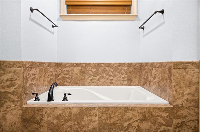 117 IBERIA Lane, Pineville, LA 71360