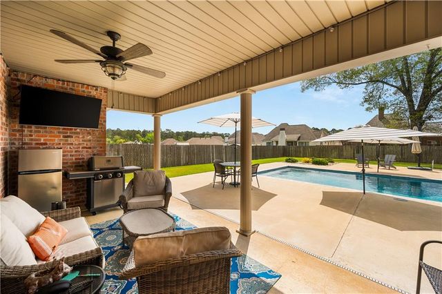 117 IBERIA Lane, Pineville, LA 71360