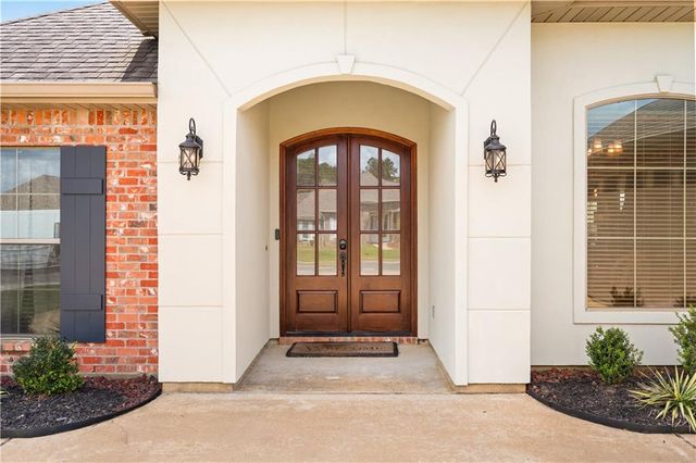 117 IBERIA Lane, Pineville, LA 71360