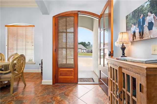 117 IBERIA Lane, Pineville, LA 71360