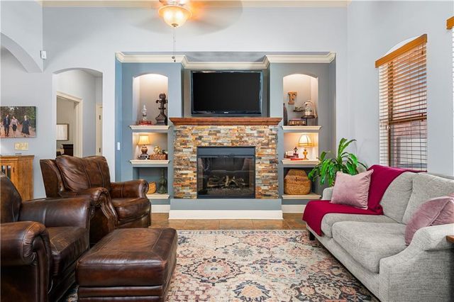 117 IBERIA Lane, Pineville, LA 71360