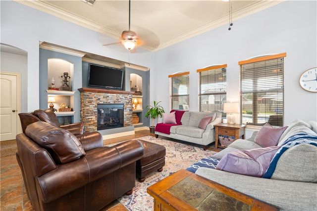 117 IBERIA Lane, Pineville, LA 71360