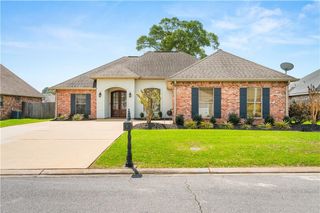 117 IBERIA Lane, Pineville, LA 71360