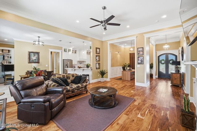 1584 Lucius Street, Biloxi, MS 39532