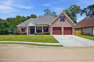 1584 Lucius Street, Biloxi, MS 39532