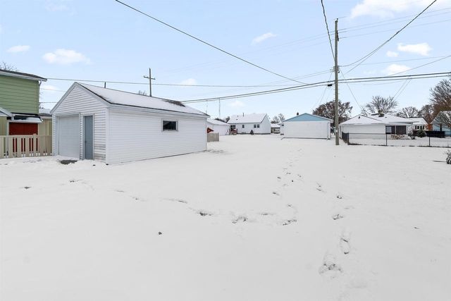 308 BISCHOFF STREET, Fond Du Lac, WI 54935