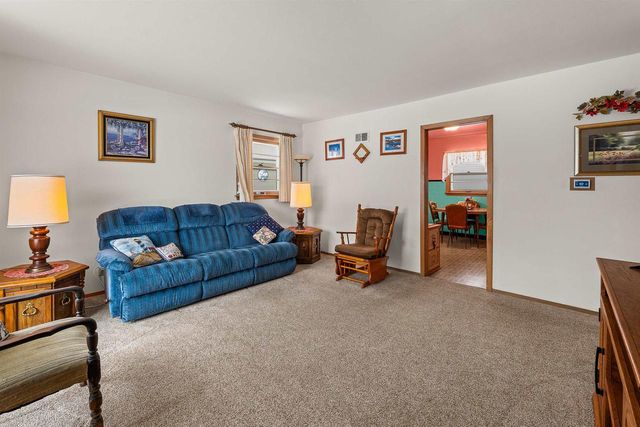 308 BISCHOFF STREET, Fond Du Lac, WI 54935