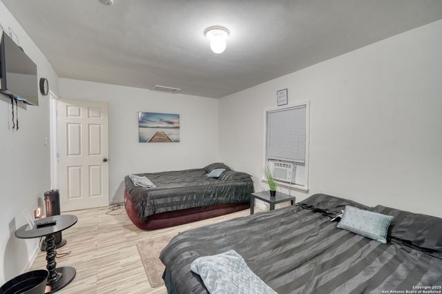 444 TAFT Blvd, San Antonio, TX 78225