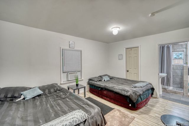 444 TAFT Blvd, San Antonio, TX 78225