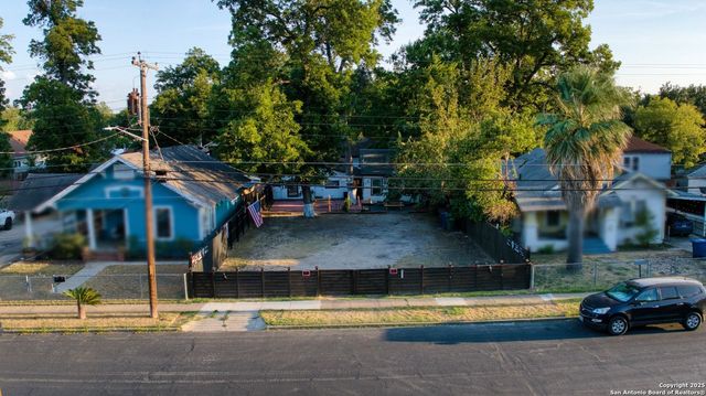 444 TAFT Blvd, San Antonio, TX 78225