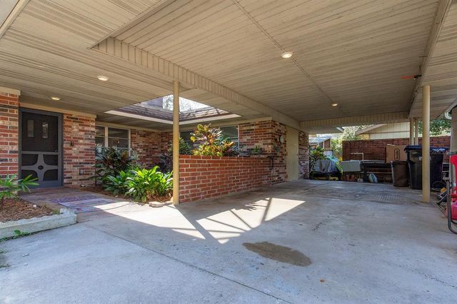 4135 CHULUOTA ROAD, Orlando, FL 32820