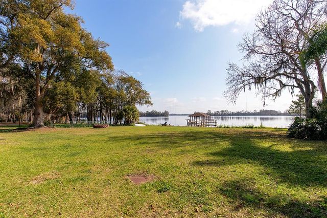 4135 CHULUOTA ROAD, Orlando, FL 32820