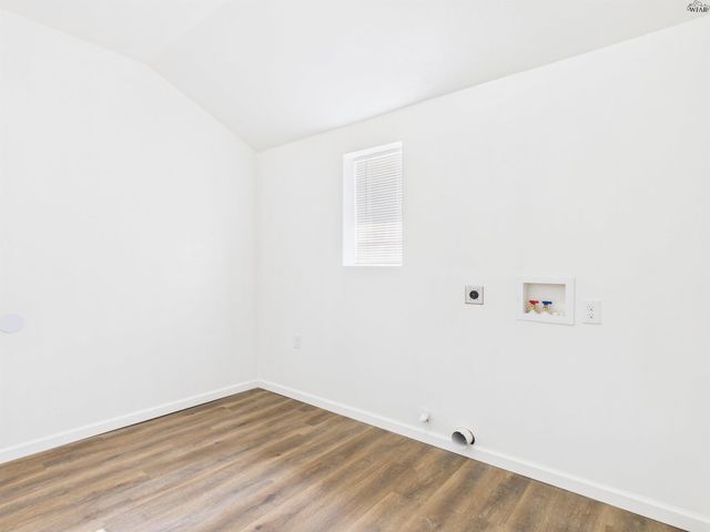 907 REYNOLDS LANE, Wichita Falls, TX 76301