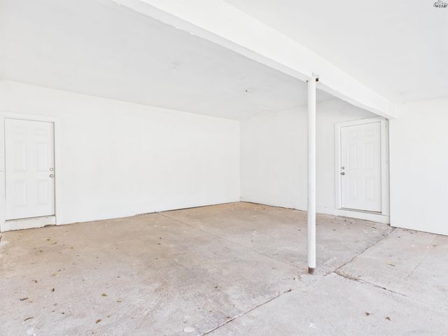 907 REYNOLDS LANE, Wichita Falls, TX 76301