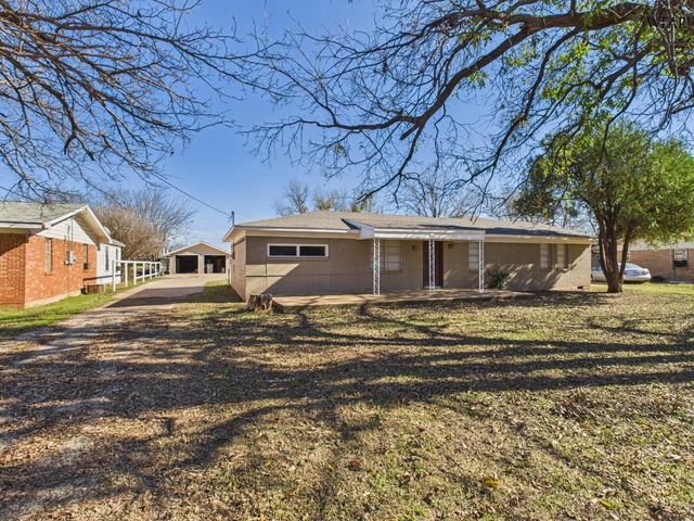 907 REYNOLDS LANE, Wichita Falls, TX 76301