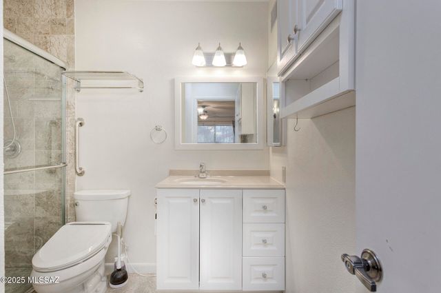 330 E Paseo Azul, Green Valley, AZ 85614