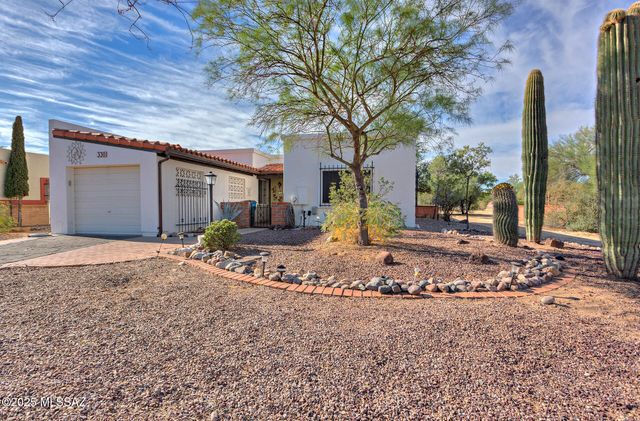 330 E Paseo Azul, Green Valley, AZ 85614