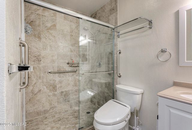 330 E Paseo Azul, Green Valley, AZ 85614