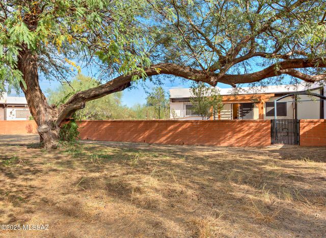 330 E Paseo Azul, Green Valley, AZ 85614