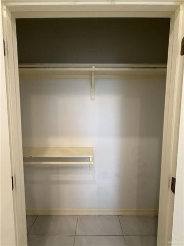 150 Spanish Oak Drive, Alamo, TX 78516