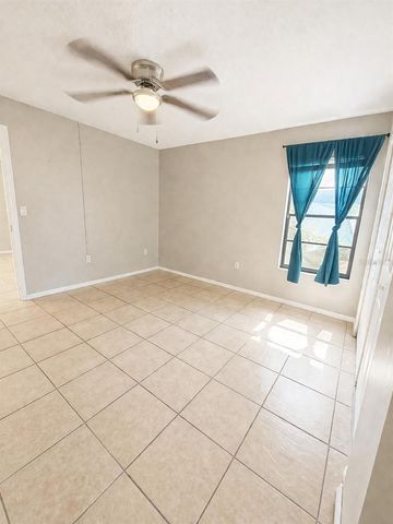 4810 HO WIL LANE 4810, Bradenton, FL 34207
