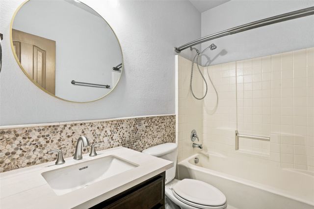 7614 Fallen Antler Place, Arlington, TX 76002