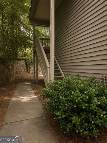 1303 Country Park Drive, Smyrna, GA 30080