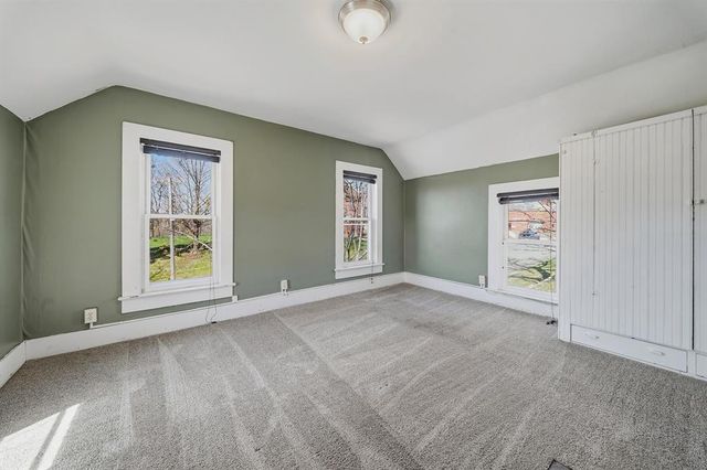 415 Dewey Street, Eau Claire, WI 54703