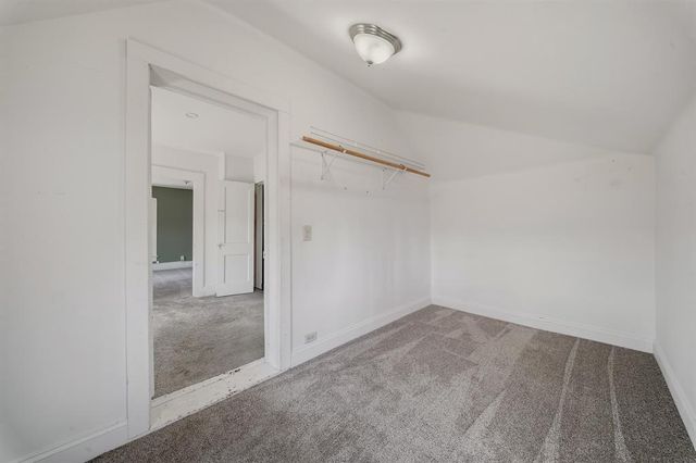 415 Dewey Street, Eau Claire, WI 54703